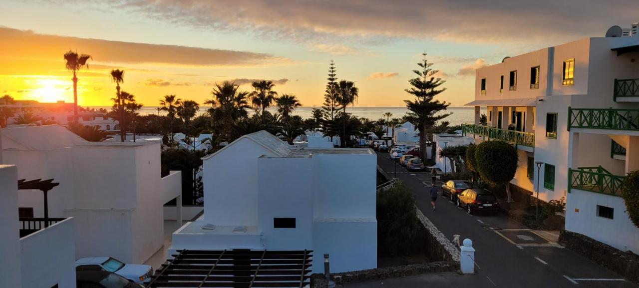 Apartamento Casahost Bastian Boutique I Seaview Costa Teguise Exterior foto