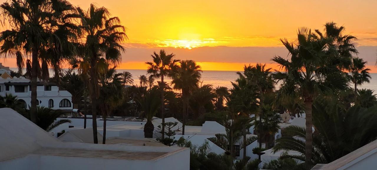 Apartamento Casahost Bastian Boutique I Seaview Costa Teguise Exterior foto