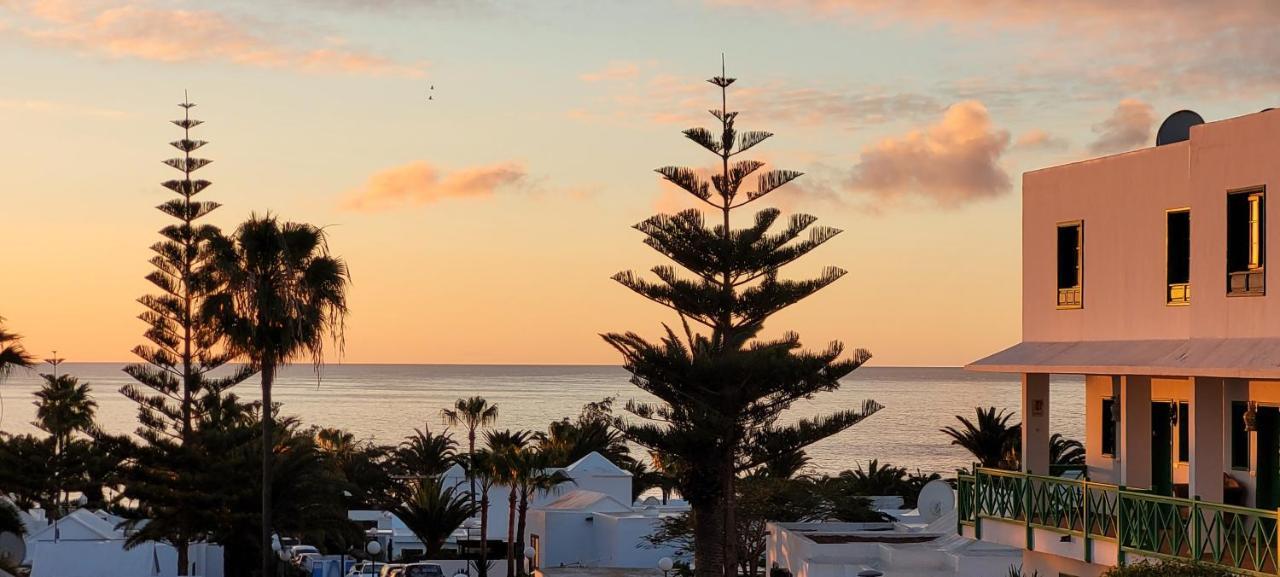 Apartamento Casahost Bastian Boutique I Seaview Costa Teguise Exterior foto