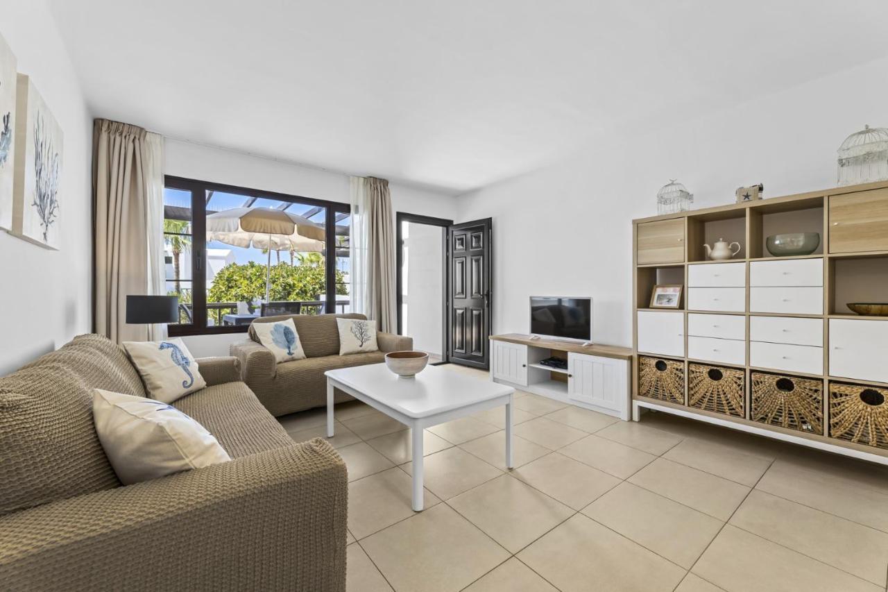 Apartamento Casahost Bastian Boutique I Seaview Costa Teguise Exterior foto